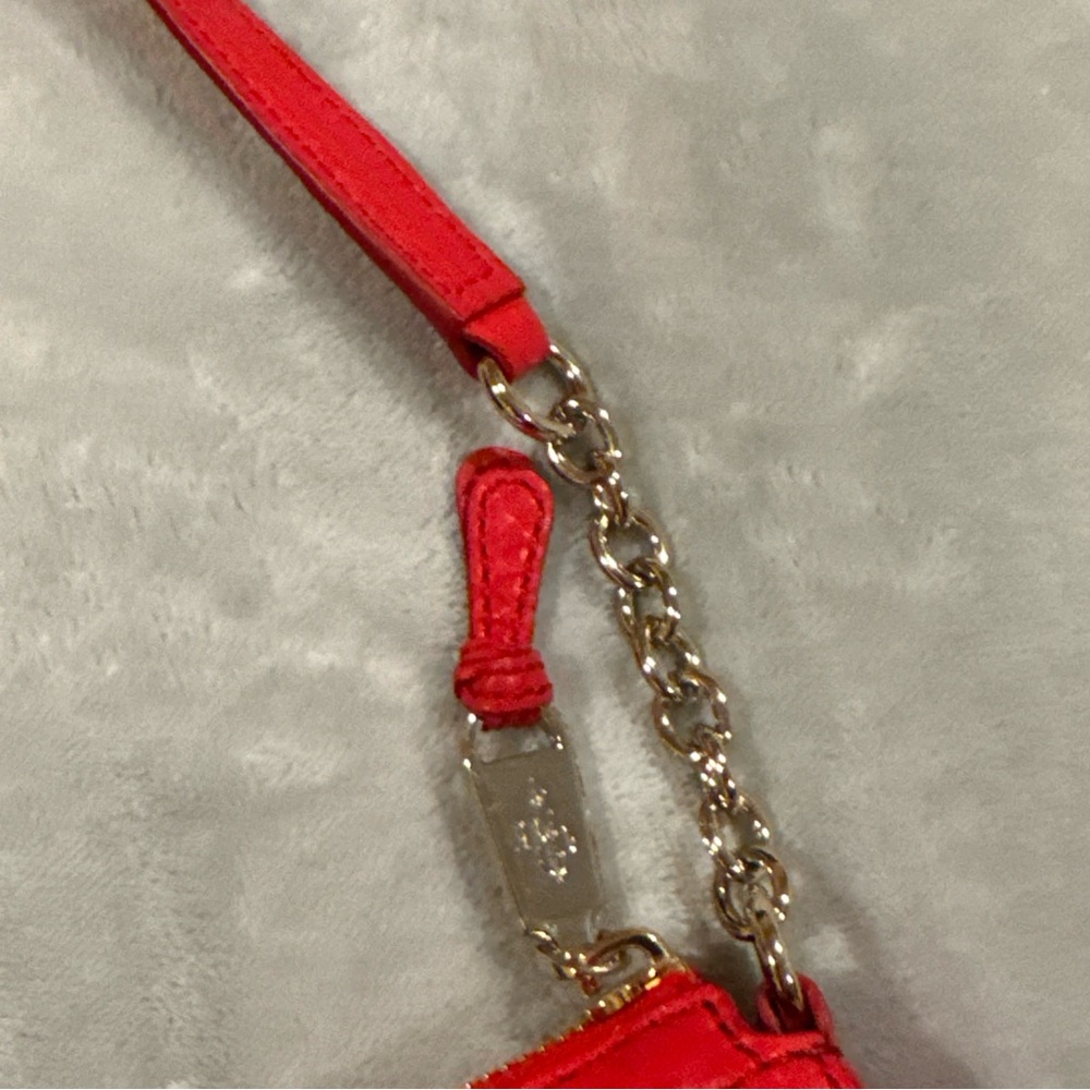 Cole Haan Red Pebbled Leather Crossbody Bag (8”x 5”) zip top closure - Picture 13 of 16